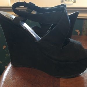 Faux Suede sandal sz 7